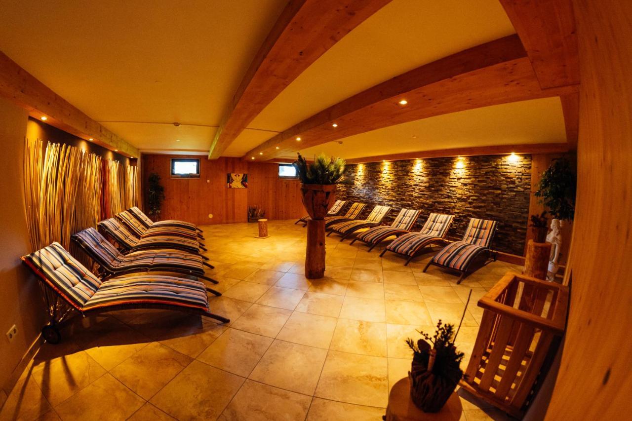 Modern Studio-Apartment In Gosau Near Hallstatt エクステリア 写真